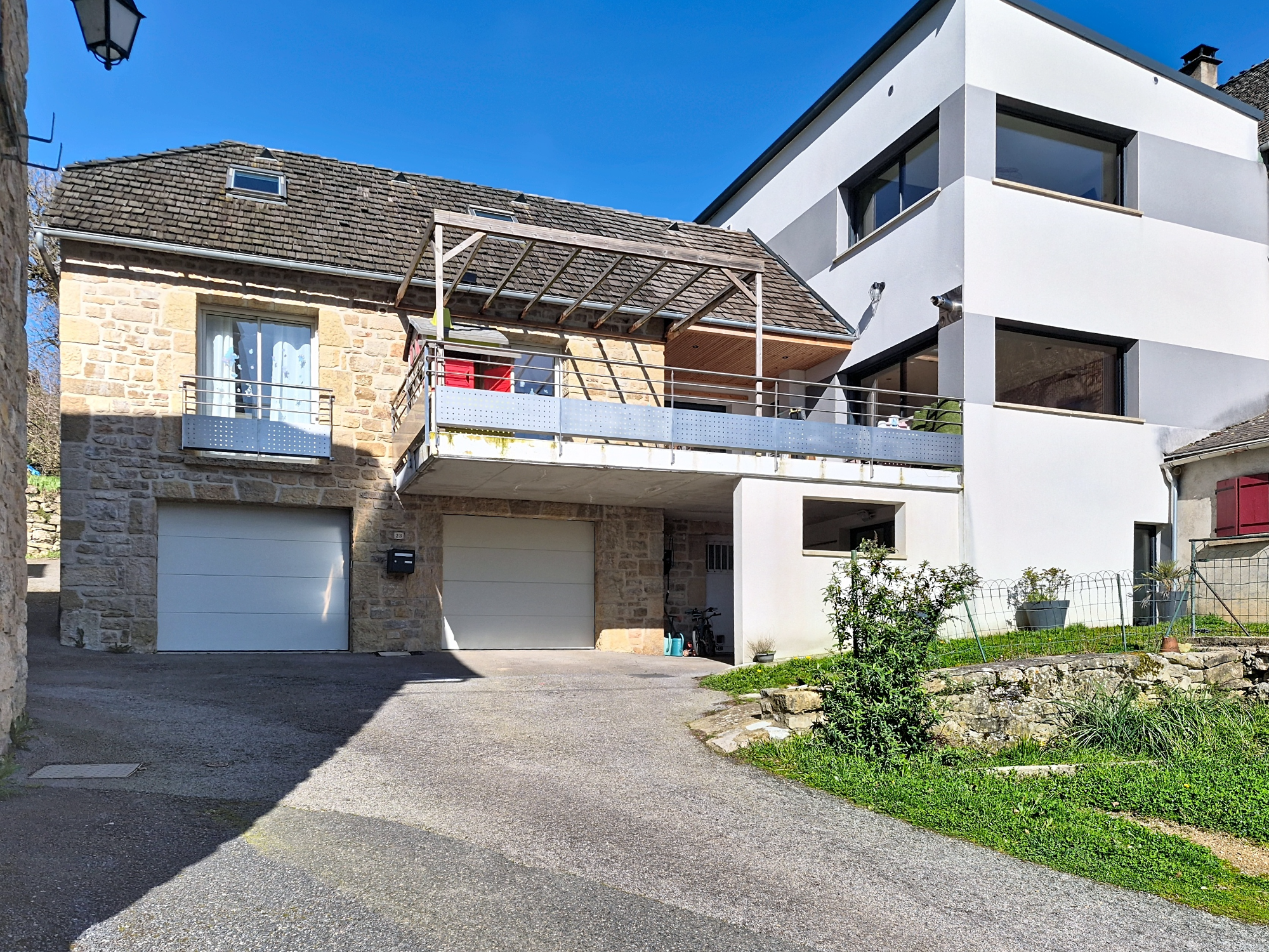 Maison 8 Pièce(s) La Canourgue