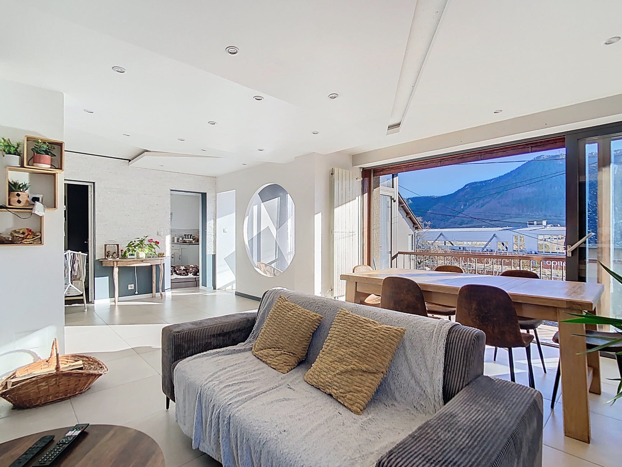 House 10 Rooms Mende